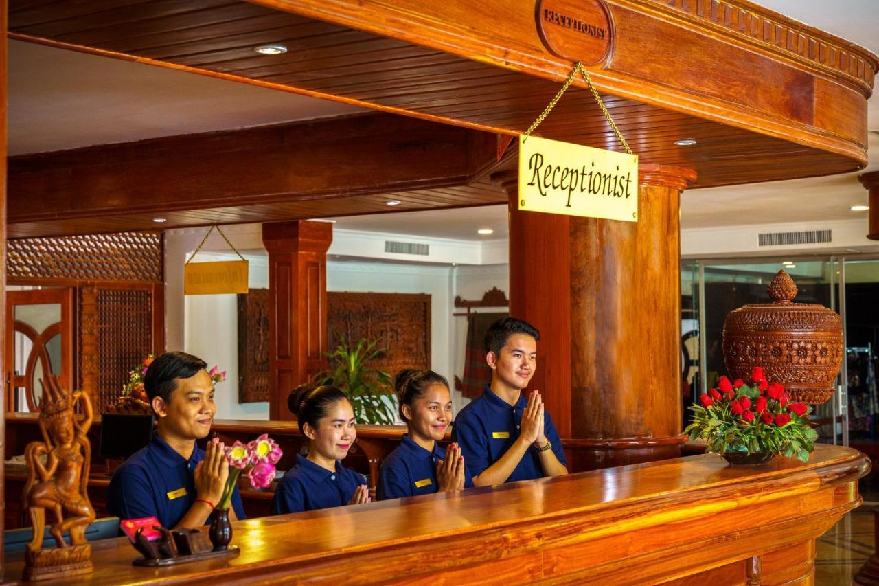 Dragon Royal Angkor Hotell Siem Reap Exteriör bild