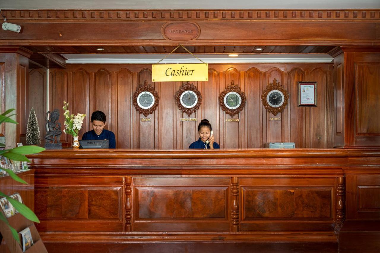 Dragon Royal Angkor Hotell Siem Reap Exteriör bild