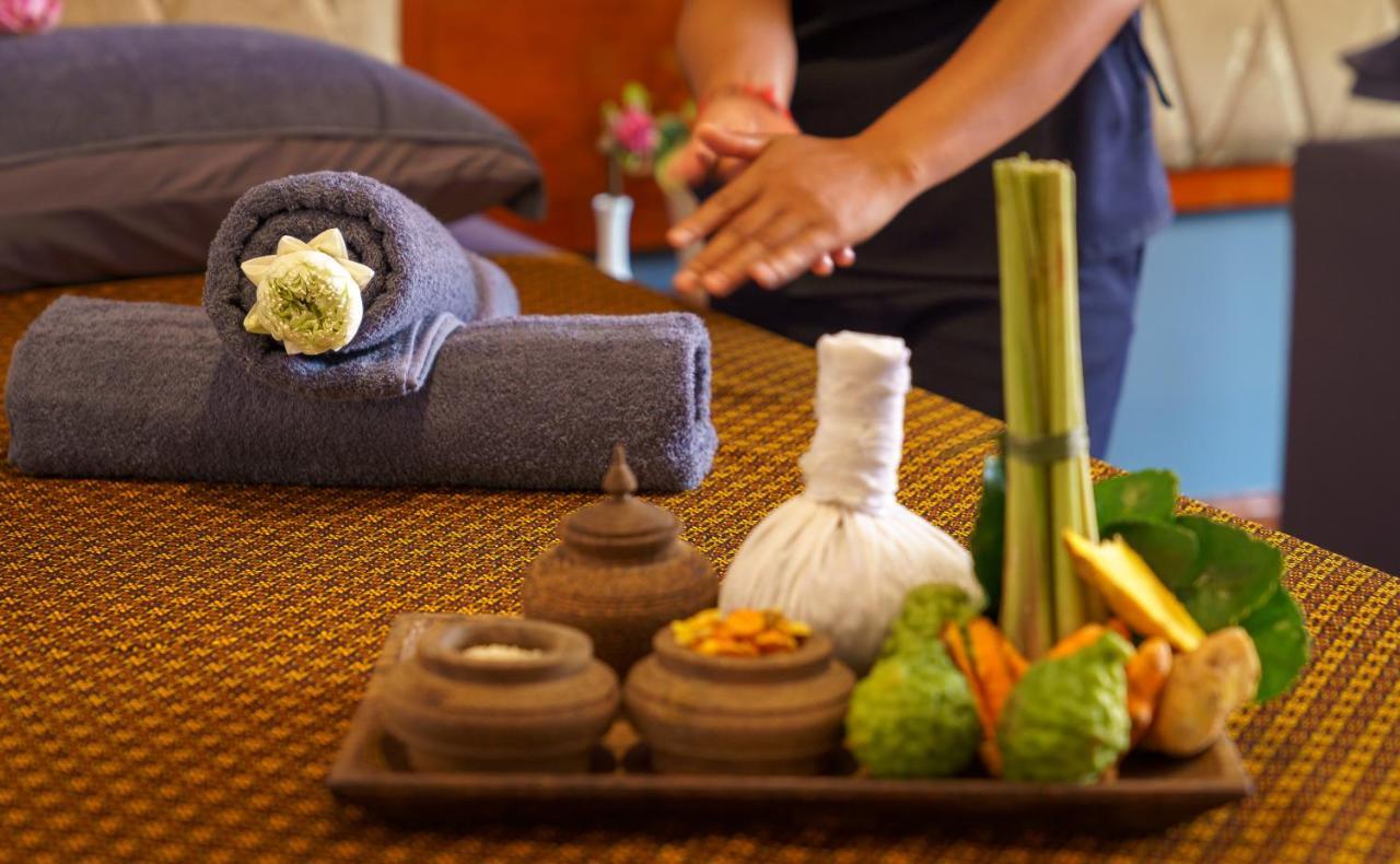 Dragon Royal Angkor Hotell Siem Reap Exteriör bild