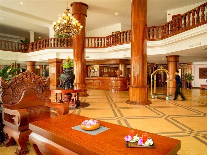 Dragon Royal Angkor Hotell Siem Reap Exteriör bild